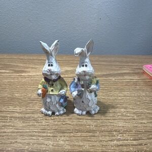 Two‎ Easter Bunnies